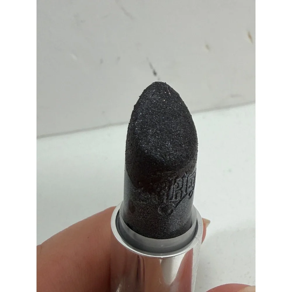 Kat Von D Studded Kiss Lipstick NaYeon Gunmetal Black Shimmer 3.0g Italy‎